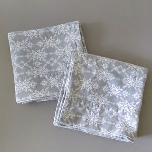 Flannel Pillowcases KING Set of 2 Gray‎ with Snowflakes Cozy Cottage 100% Cotton